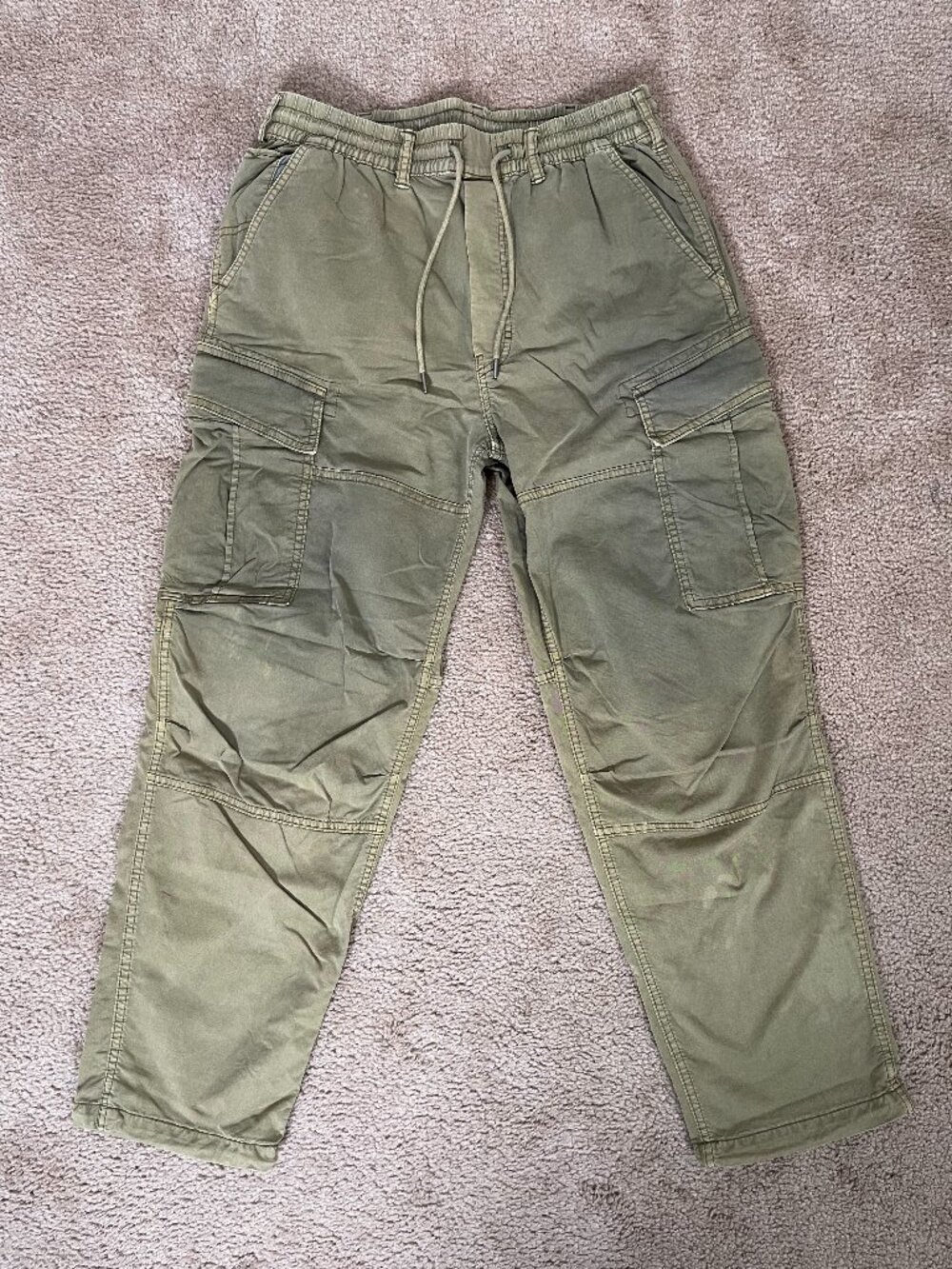 American Eagle Green Olive Relaxed Cargo Pants